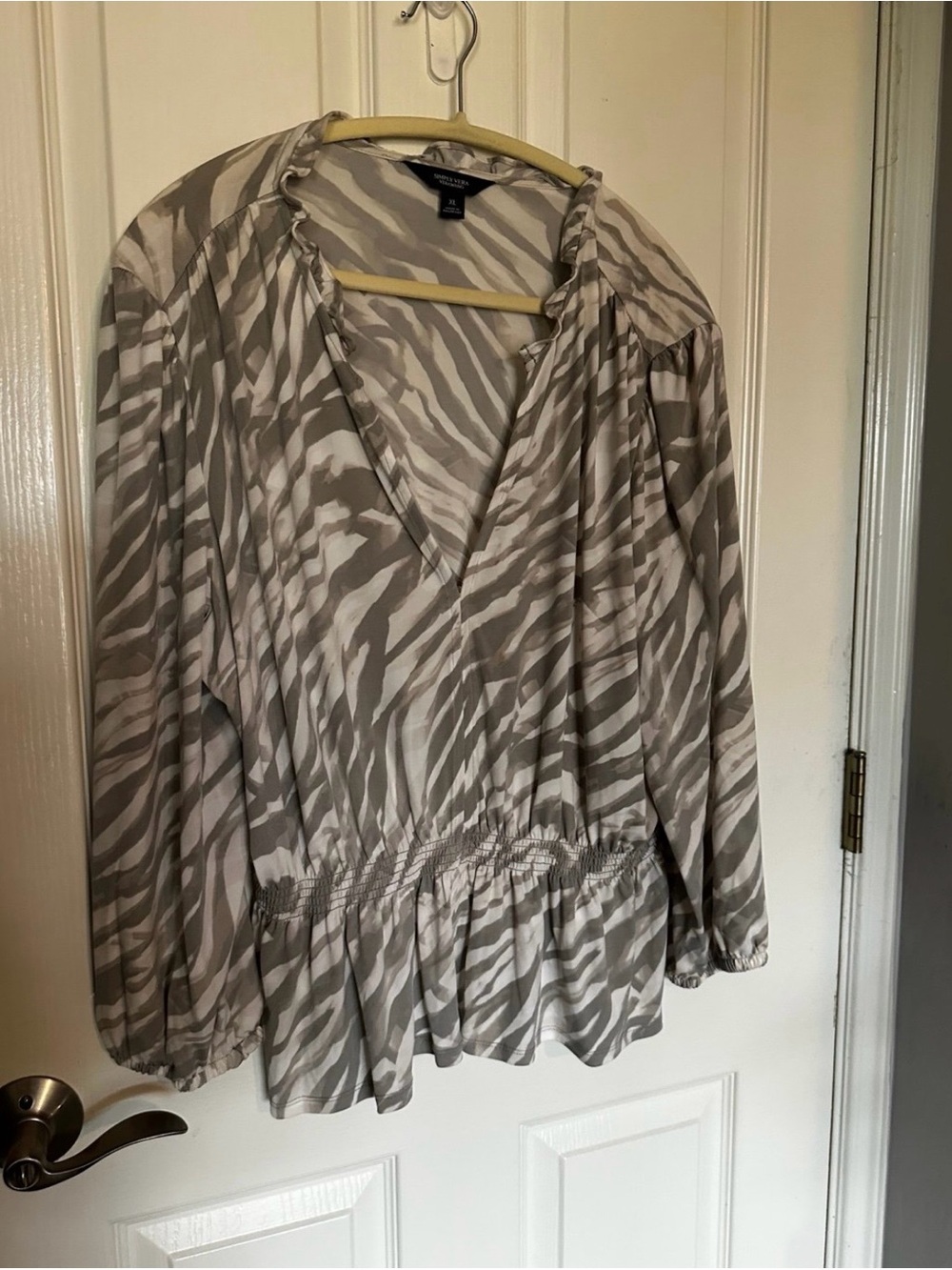 Simply Vera Vera Wang Zebra Print Ruffle Peplum Blouse Size XL